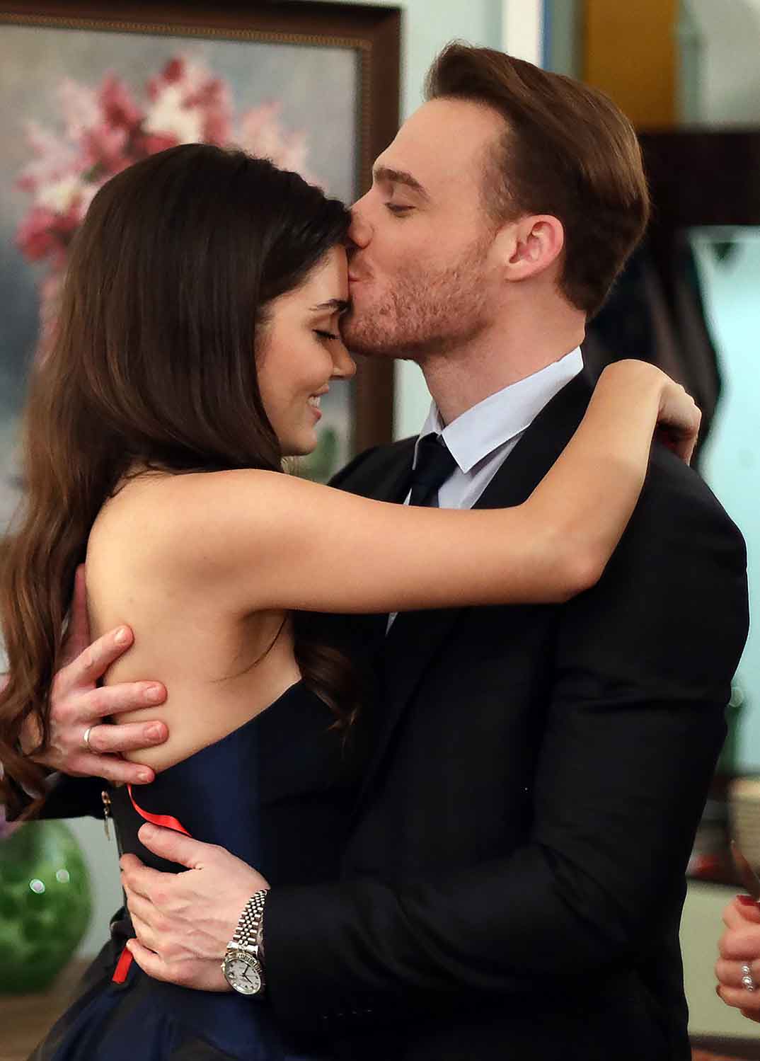 Hande Erçel y Kerem Bürsin - Love is in the air © Mediaset