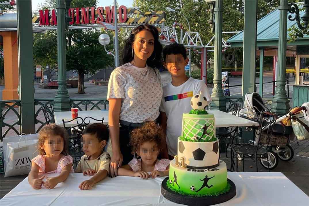 Georgina Rodríguez alquila el parque de atracciones para celebrar el cumpleaños de Cristiano Jr