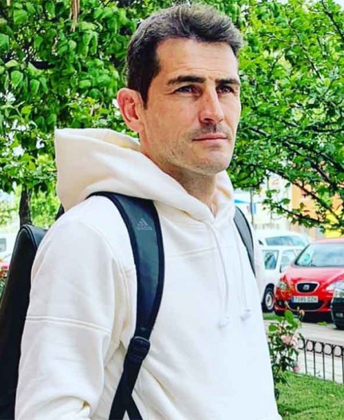 Iker Casillas denuncia un hackeo tras un controvertido tuit