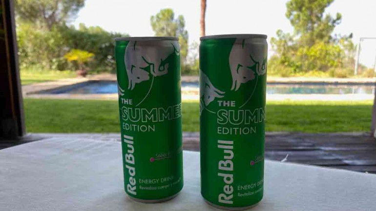 Disfruta del verano con el nuevo lanzamiento de Red Bull: The Summer Edition sabor Fruta del dragón