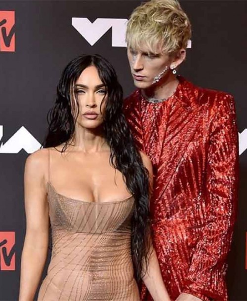 La pelea de Machine Gun Kelly y Conor McGregor, con Megan Fox en medio, en los MTV VMAs 2021