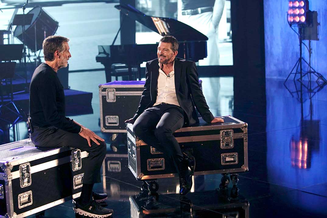 Emilio Aragón con Antonio Banderas - B.S.O © Movistar+