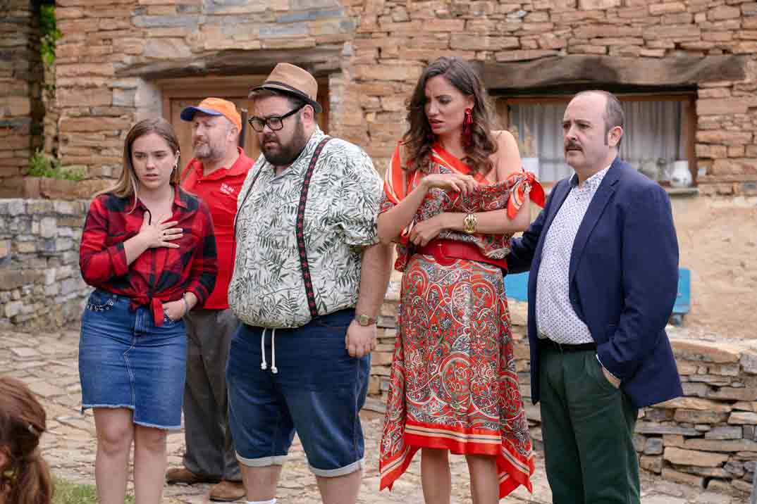 el-pueblo-2x01-2