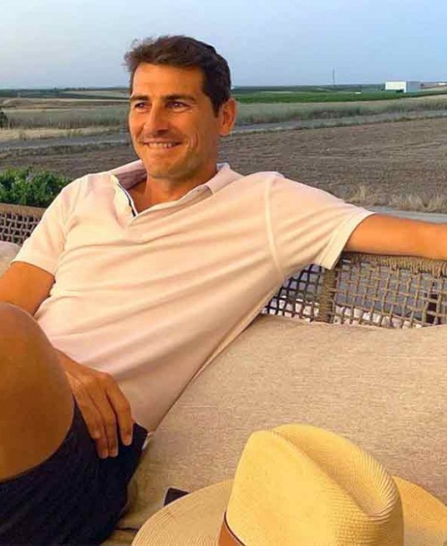 Iker Casillas se despide del verano con nostalgia y lanzando un piropo a Sara Carbonero