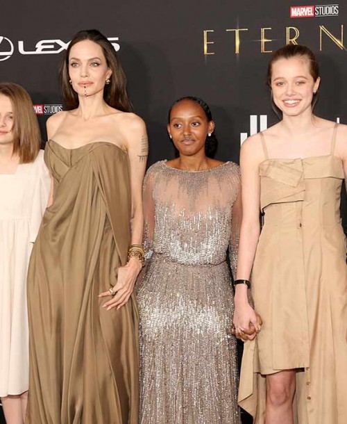 Angelina Jolie le presta a su hija Zahara el vestido que lució en los Oscar hace siete años