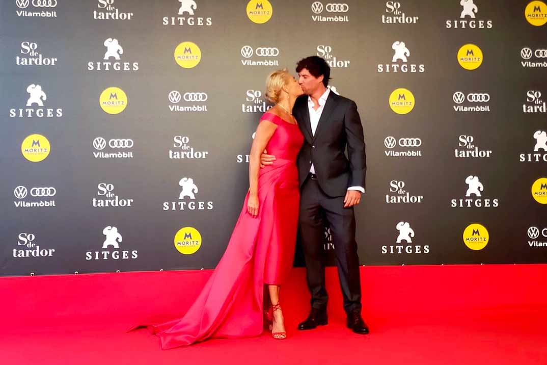 Belén Rueda presume de novio sobre la alfombra roja de Sitges