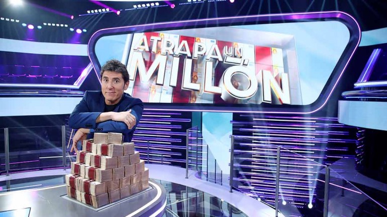 ‘Atrapa un millón’, con Manel Fuentes, regresa a Antena 3