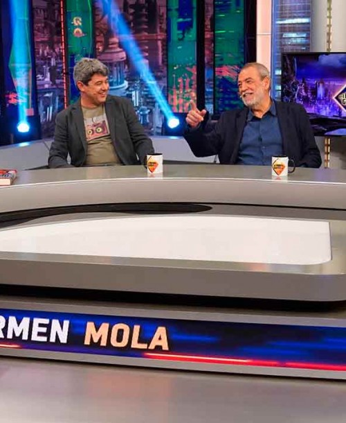 Los miembros de Carmen Mola, en ‘El Hormiguero’: «Se estaba mejor en el anonimato»