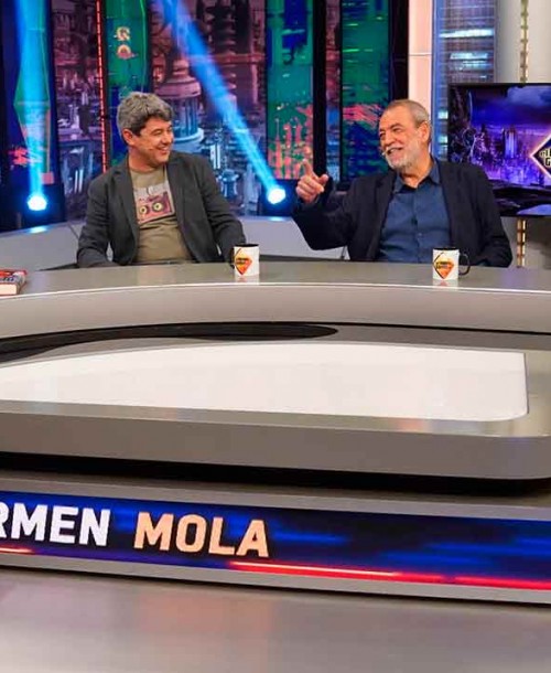 Los miembros de Carmen Mola, en ‘El Hormiguero’: “Se estaba mejor en el anonimato”