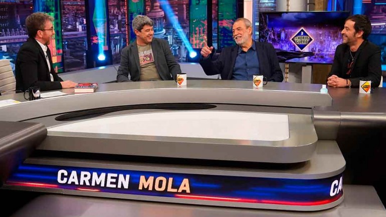 Los miembros de Carmen Mola, en ‘El Hormiguero’: «Se estaba mejor en el anonimato»