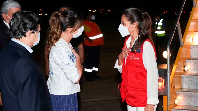 La reina Letizia llega a Paraguay para iniciar su sexto viaje de cooperación