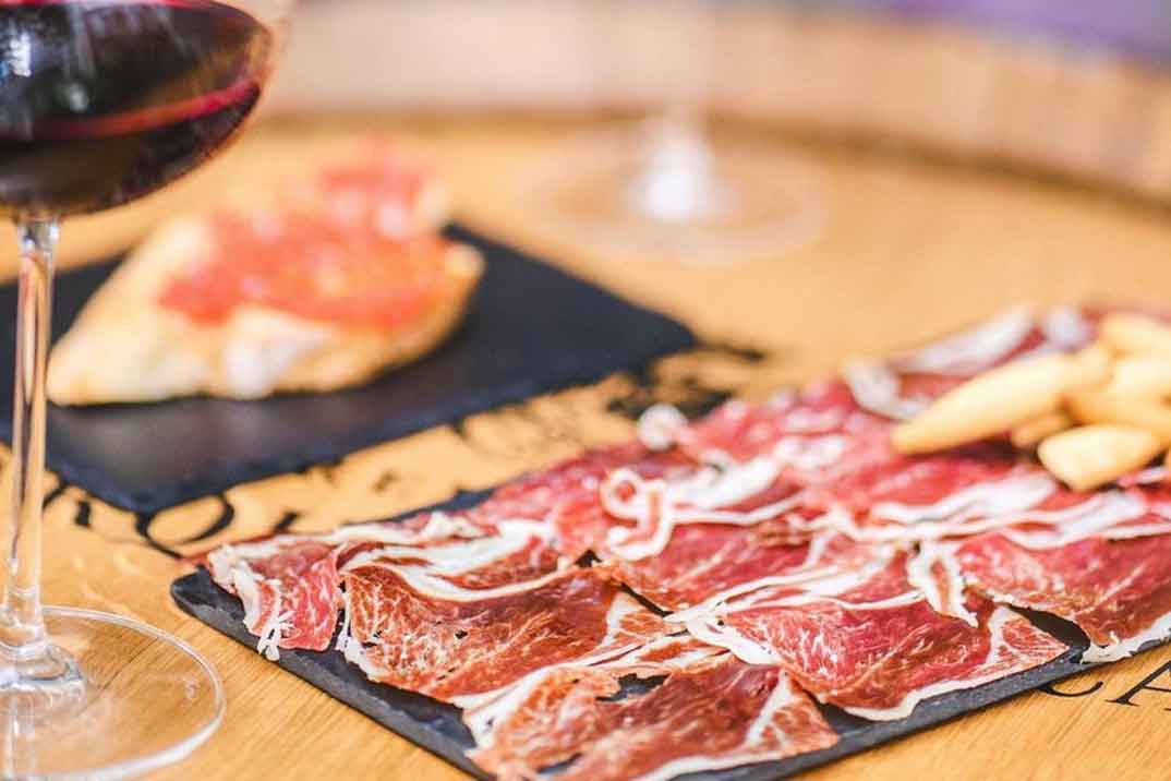 taberna-averias-jamon-1