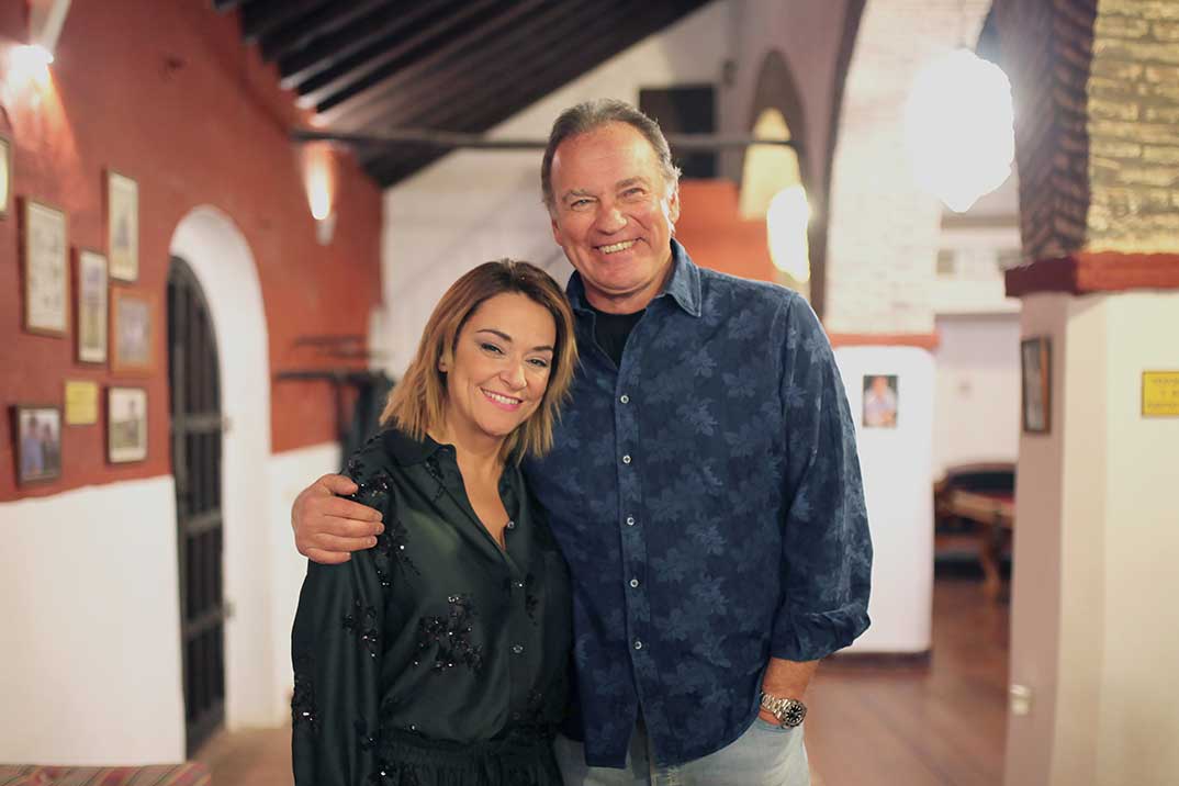 Fabiola Martínez con Toñi Moreno - Su casa es la suya © Telecinco