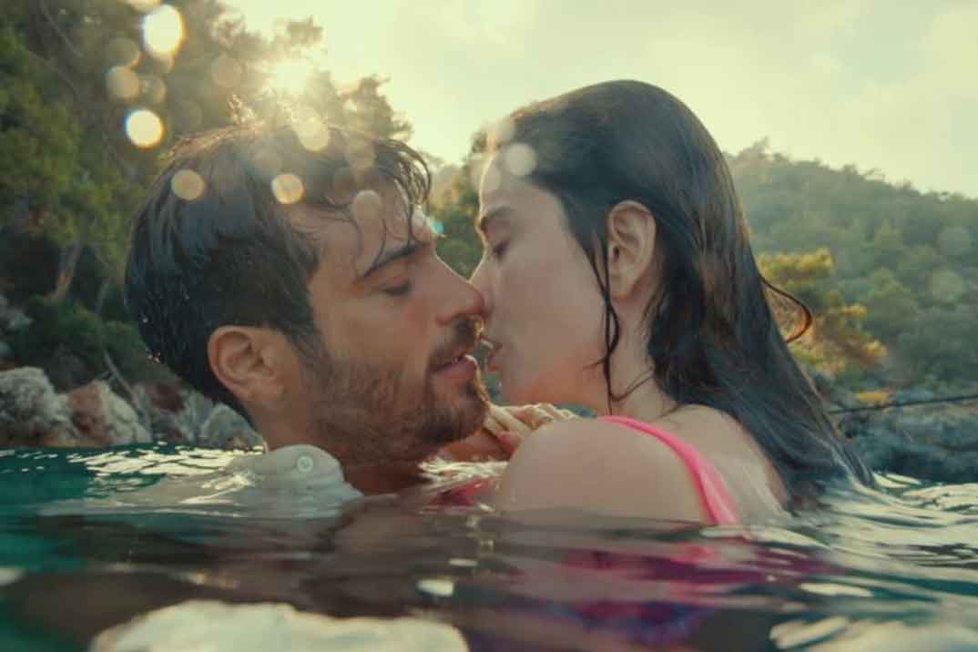 «El hombre equivocado» – Capítulo 4: Ezgi y Ozgur secuestrados por unos traficantes