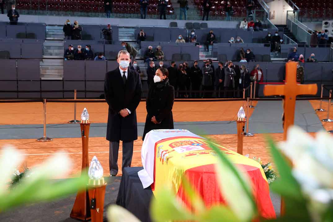 Rey Felipe VI - Capilla ardiente Manolo Santana © Casa S.M.El Rey