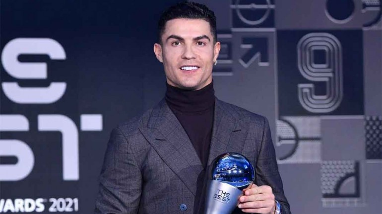 Cristiano Ronaldo ofrece hasta 1.900€ al mes por trabajar en su hotel