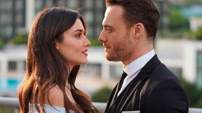 Hande Erçel y Kerem Bürsin se confinan juntos tras dar positivo en coronavirus