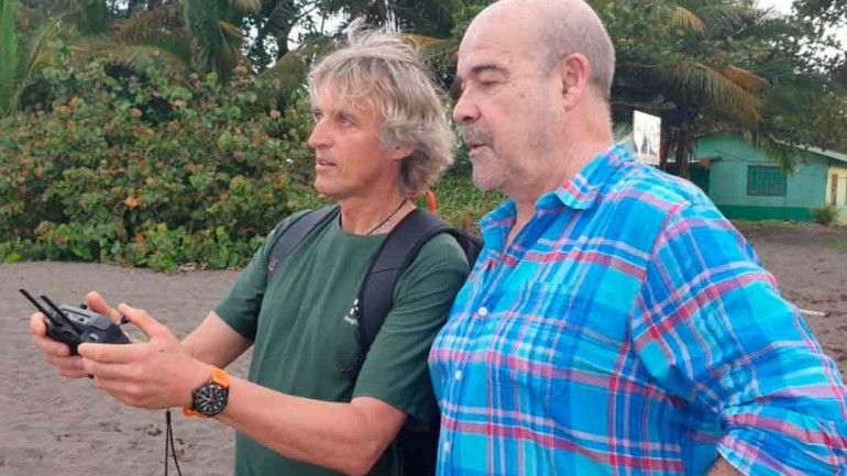 Jesús Calleja desvela la última hora de Antonio Resines tras tres semanas ingresado en la UCI