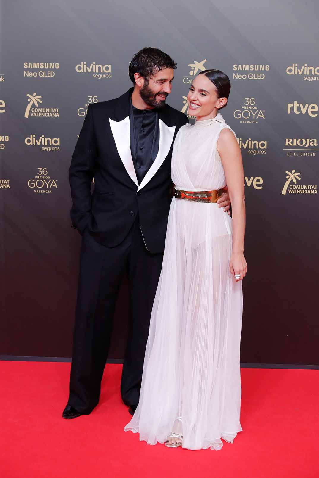 Álex García y Verónica Echegui © Premios Goya 2022