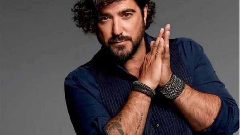 Antonio Orozco comparte la primera foto con sus dos hijos, Jan y Antonella