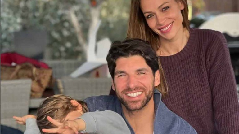 Cayetano Rivera celebra con retraso su cumpleaños junto a Eva González