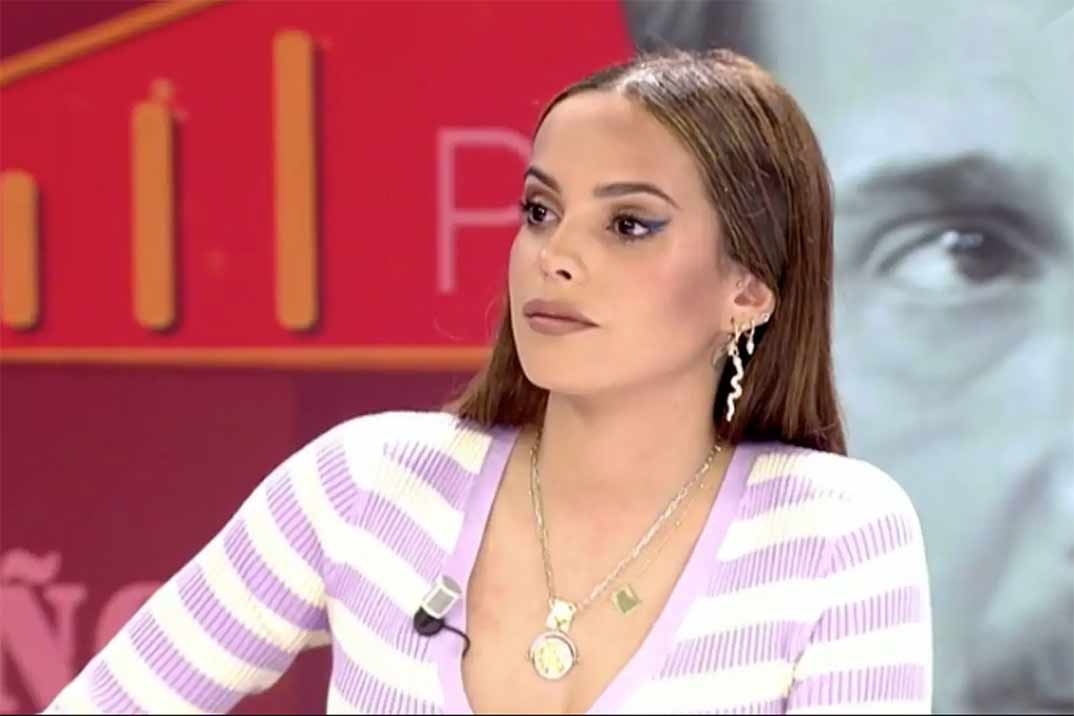 Gloria Camila - Ya son las ocho © Telecinco