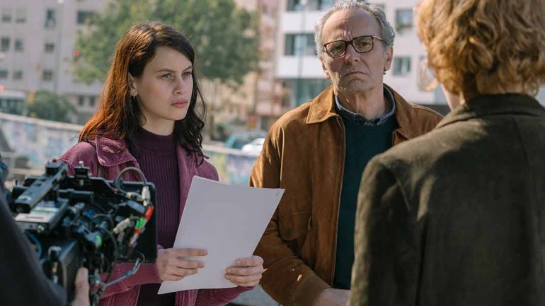 ‘La chica de nieve’, con Milena Smit y Jose Coronado – Estreno en Netflix