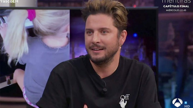 Pablo Motos a Manuel Carrasco: «Me han dicho que a tu hija no le gusta como cantas»