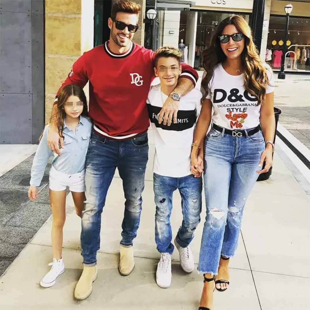 William Levy con su ex mujer y sus hijos © Instagram