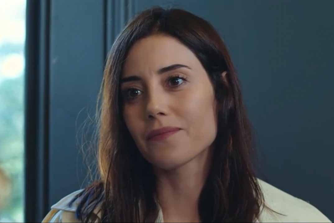 “Infiel” Capítulo 29: Asya acorrala a Derin - magazinespain.com