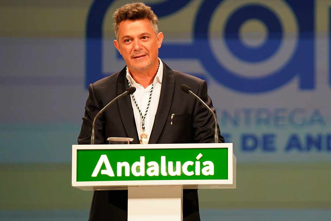 Alejandro Sanz - Hijo Predilecto Andalucía © Redes Sociales