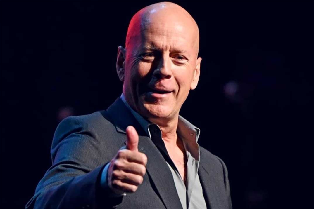 Bruce Willis reaparece  en el cumpleaños de su hija