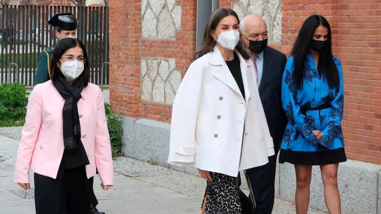 La reina Letizia se «cuela» en el armario de su hija Leonor