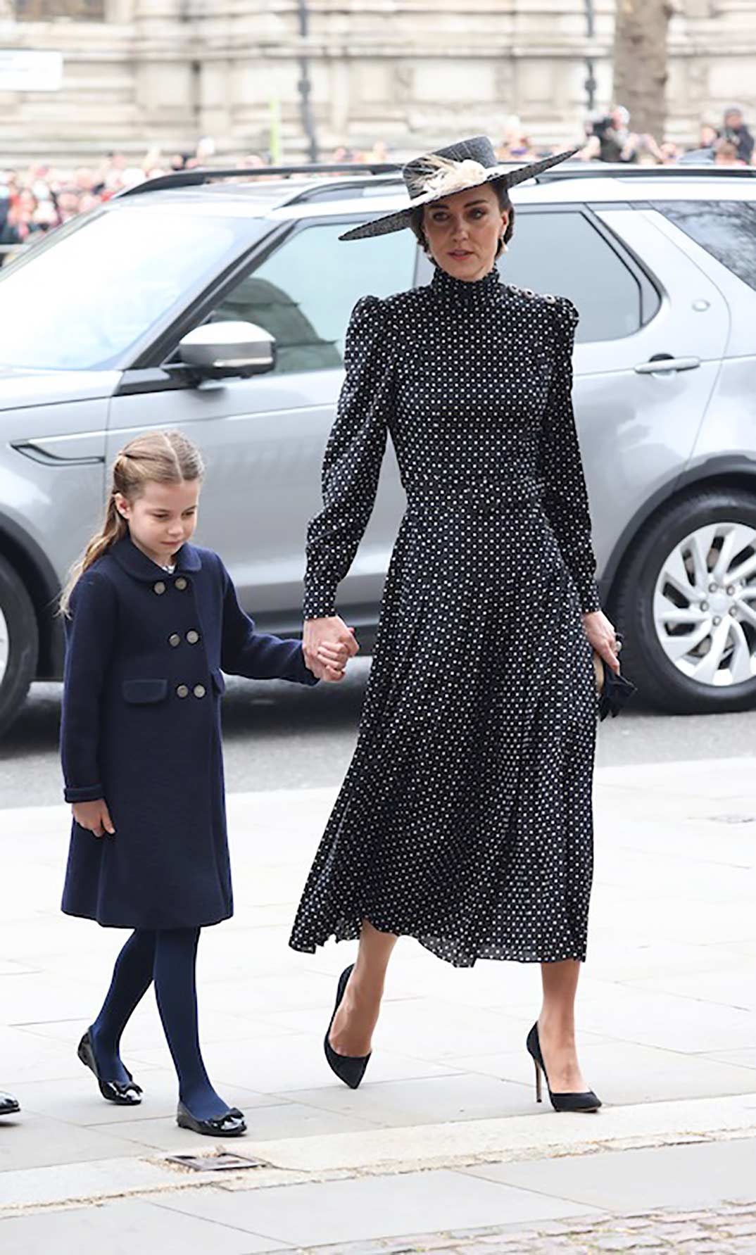 Kate Middleton y la princesa Charlotte - Homenaje Duque de Edimburgo