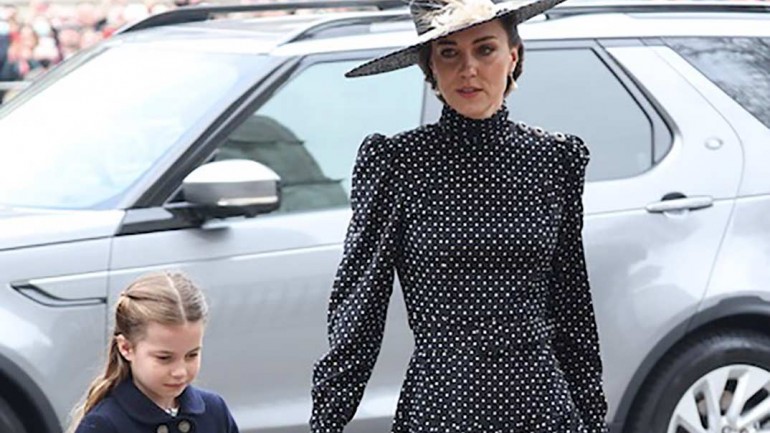 La elegancia de Kate Middleton en el homenaje a Felipe de Edimburgo