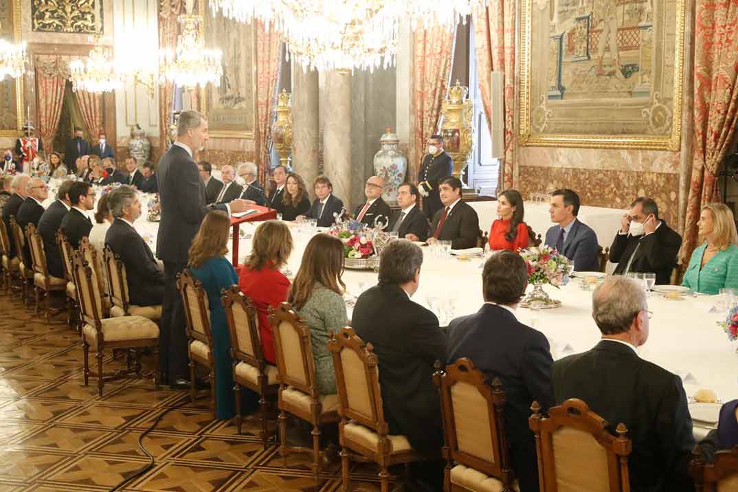 Reyes Felipe y Letizia - Almuerzo en honor del Presidente de la República de Costa Rica © Casa S.M. El Rey