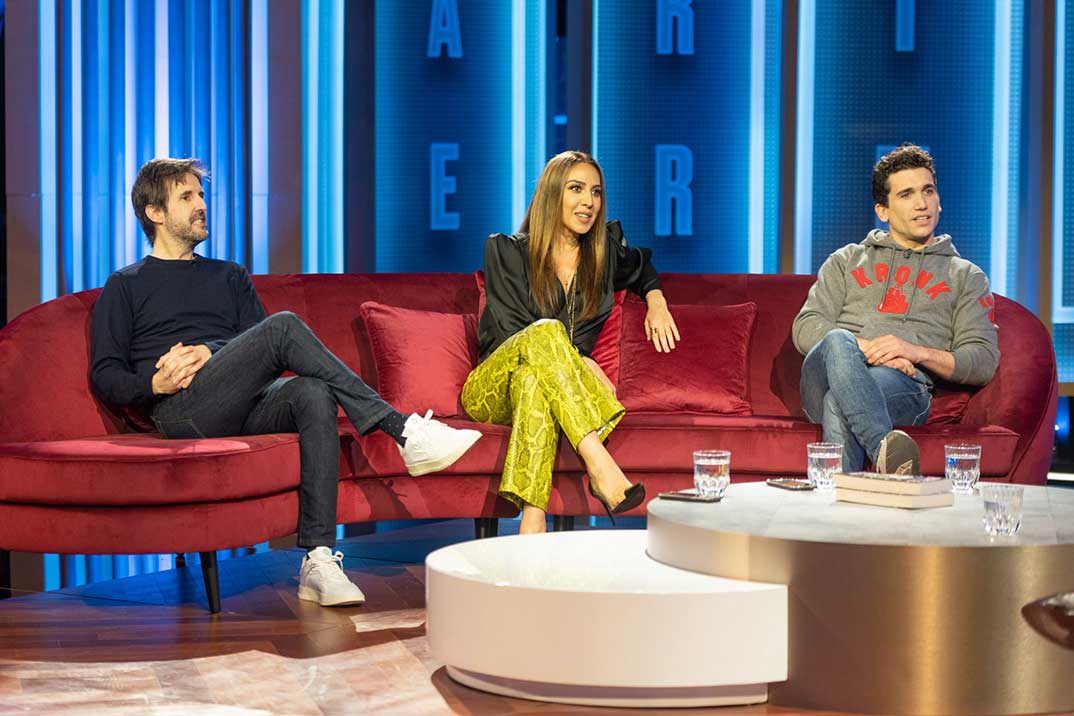 Mónica Naranjo, Jaime Lorente y Julián López - Martínez y Hermanos© Movistar Plus+