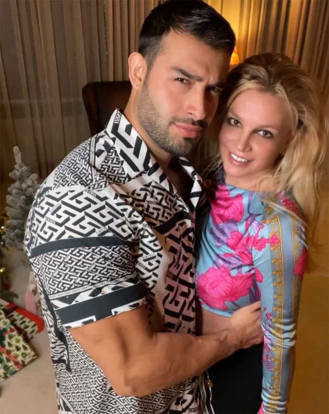 Britney Spears y Sam Asghari © Instagram