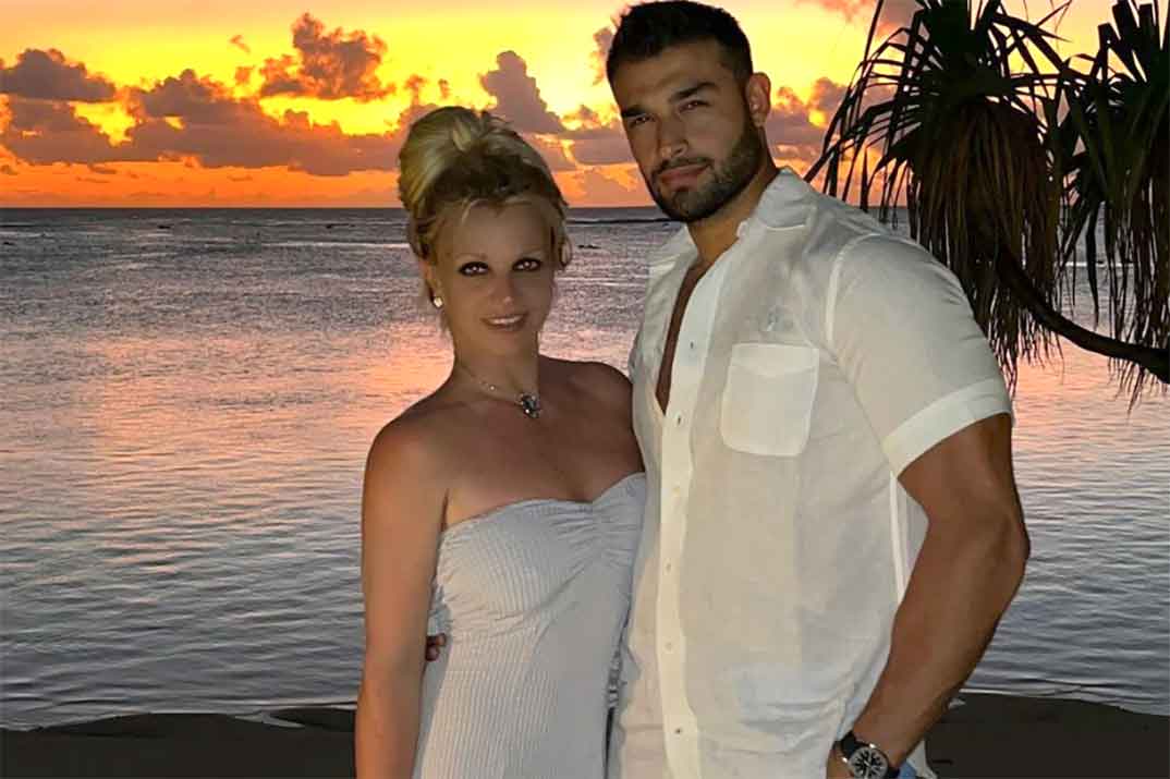 Britney Spears y Sam Asghari © Instagram