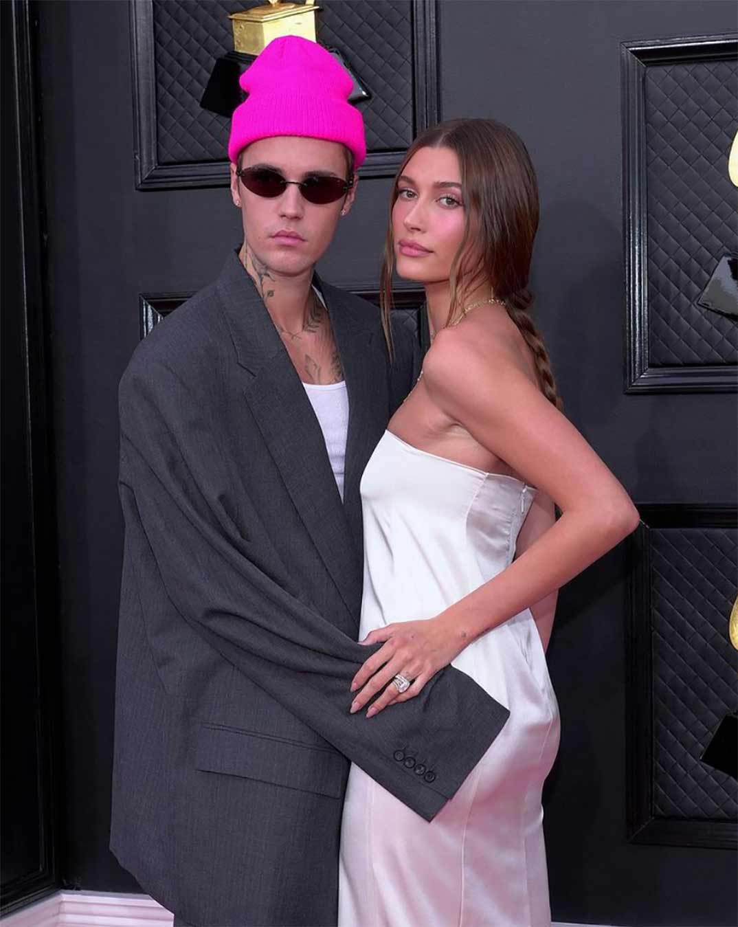 Justin y Hailey Baldwin - Premios Grammy 2022