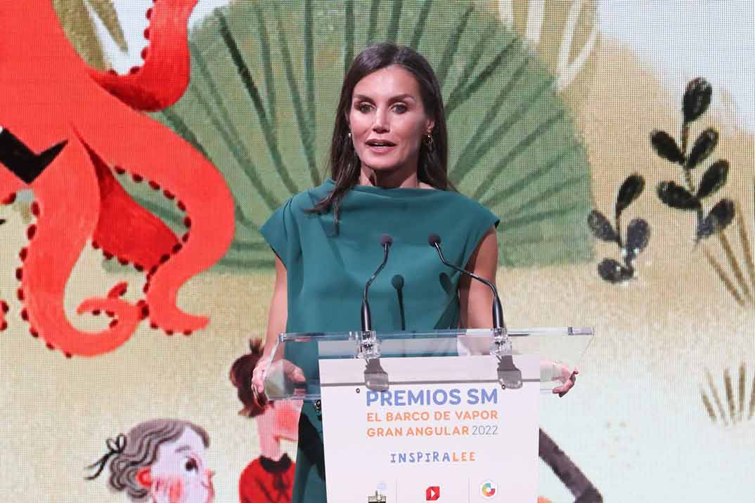 La reina Letizia estrena «look» en una de sus citas predilectas