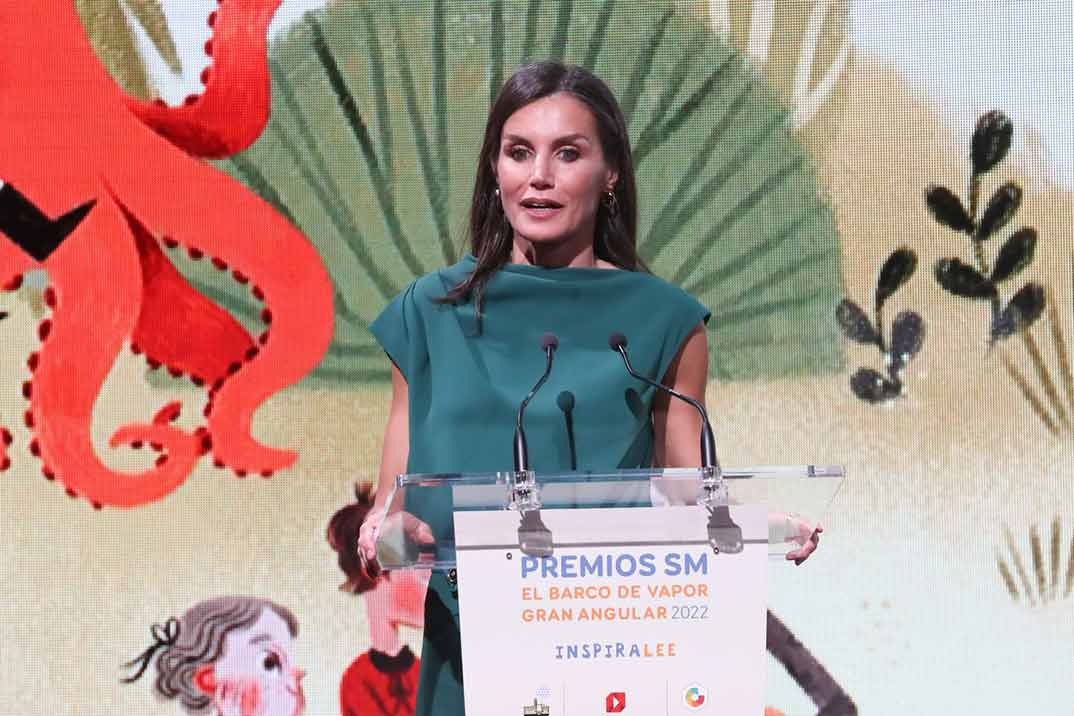 La reina Letizia estrena “look” en una de sus citas predilectas