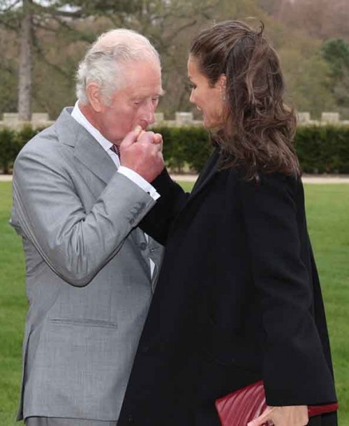 La lección de estilo de la reina Letizia en su encuentro con el Príncipe Carlos de Inglaterra