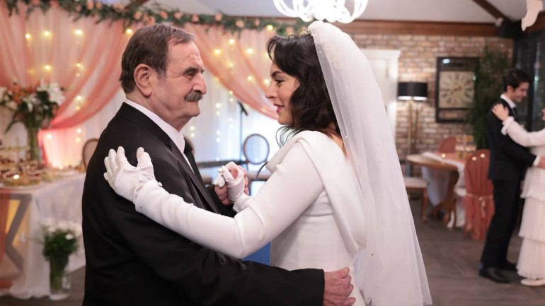 “Inocentes” Capítulo 55: Safiye por fin ha hecho su sueño realidad