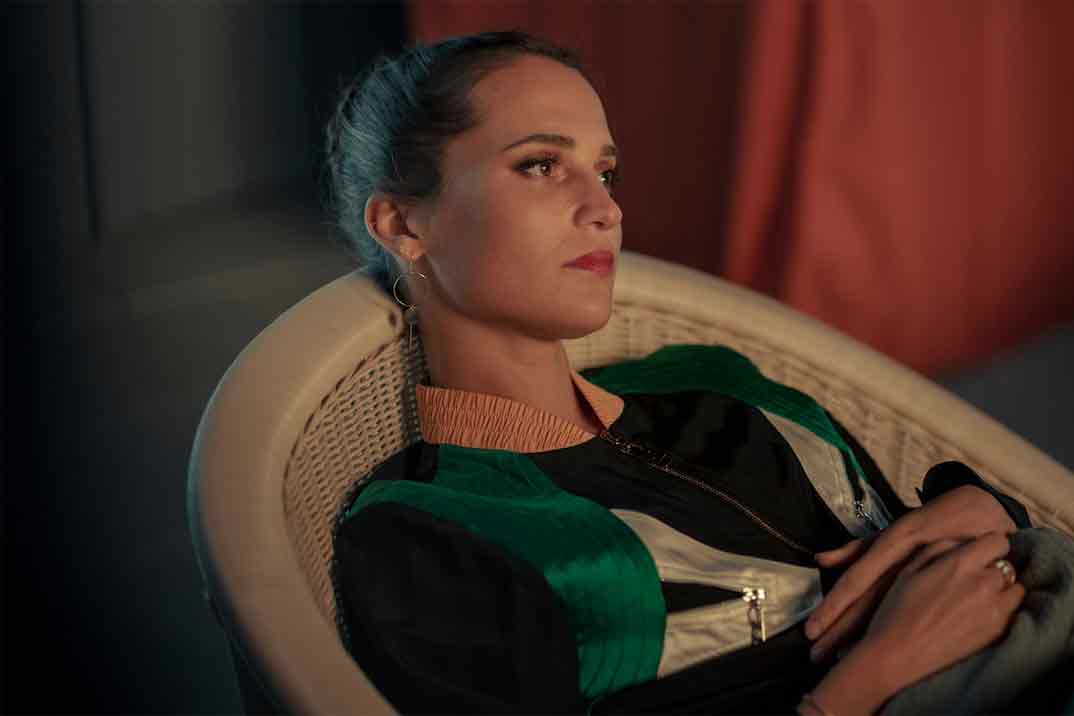 «Irma Vep» protagonizada por Alicia Vikander – Estreno en HBO Max