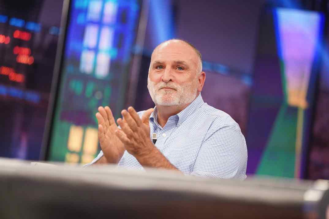 José Andrés dona un millón de euros para una cena solidaria mundial en apoyo a los afectados por la DANA