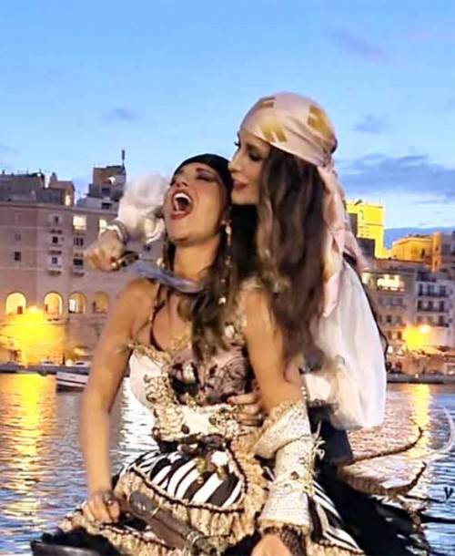 La fiesta pirata de Paloma Cuevas y Paula Echevarría en Malta