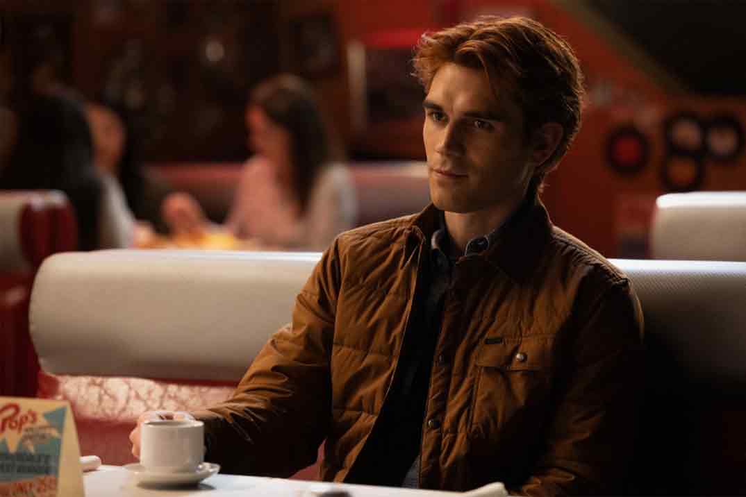 «Riverdale» Temporada 6 Capítulo 16: Blue Collar