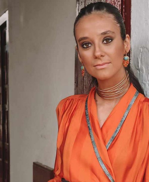 Victoria Federica, la invitada más elegante con un vestido estilo kimono de lo más favorecedor