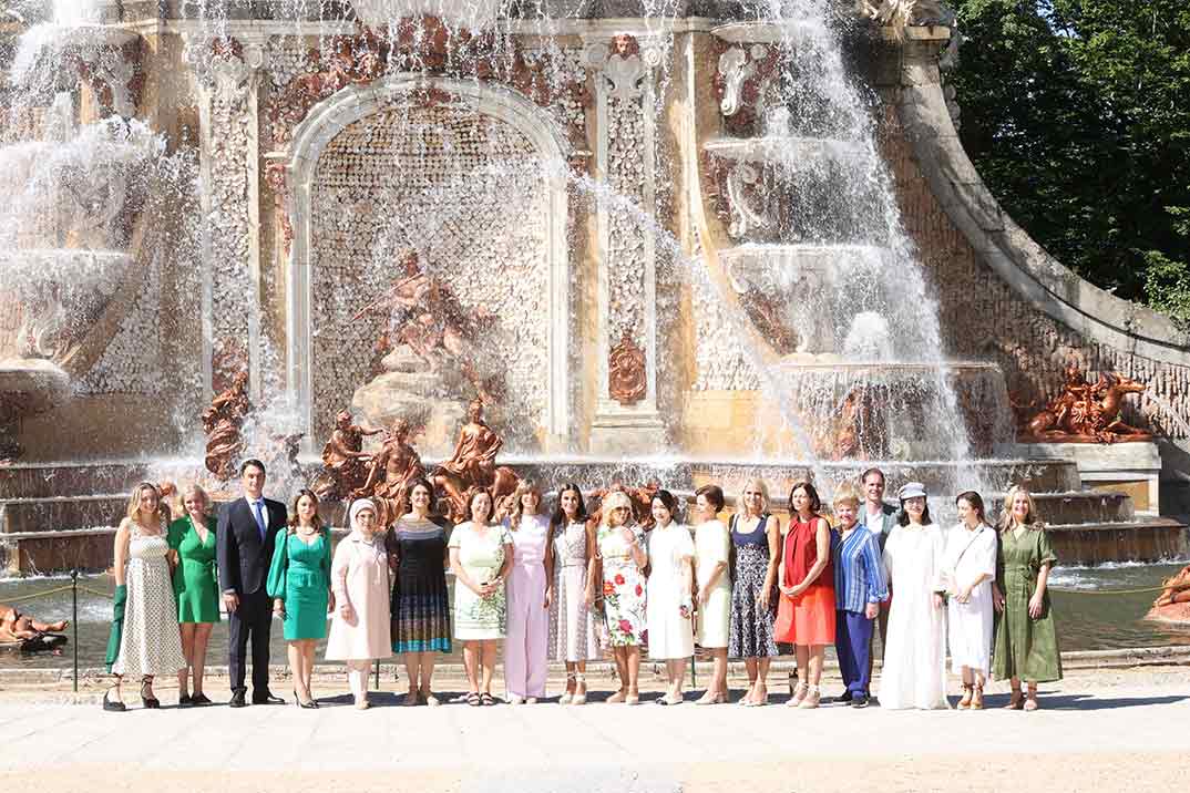 La reina Letizia con las primeras damas Cumbre OTAN © Casa S.M. El Rey